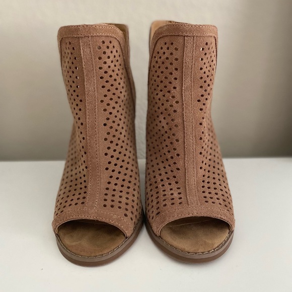 LUCKY BRAND - Brown Suede Peep Toe Booties - Picture 3 of 9